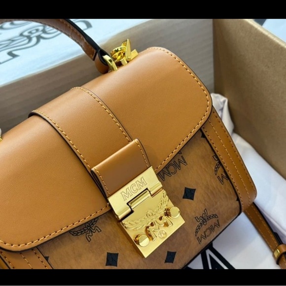 MCM Tracy Satchel Small Visetos Cognac - Picture 5 of 7